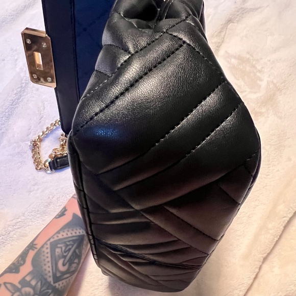 Michael Kors Quilted Peyton Bag - Picture 5 of 5